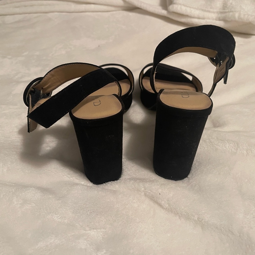 CL by Laundry black faux suede heels - Picture 3 of 4